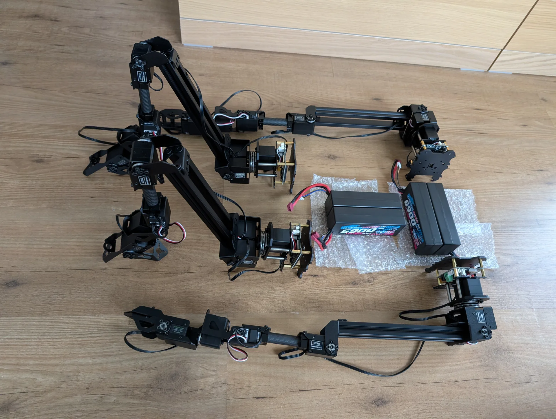 Gibbon Bot mk.2 assembly of limb and chassis parts