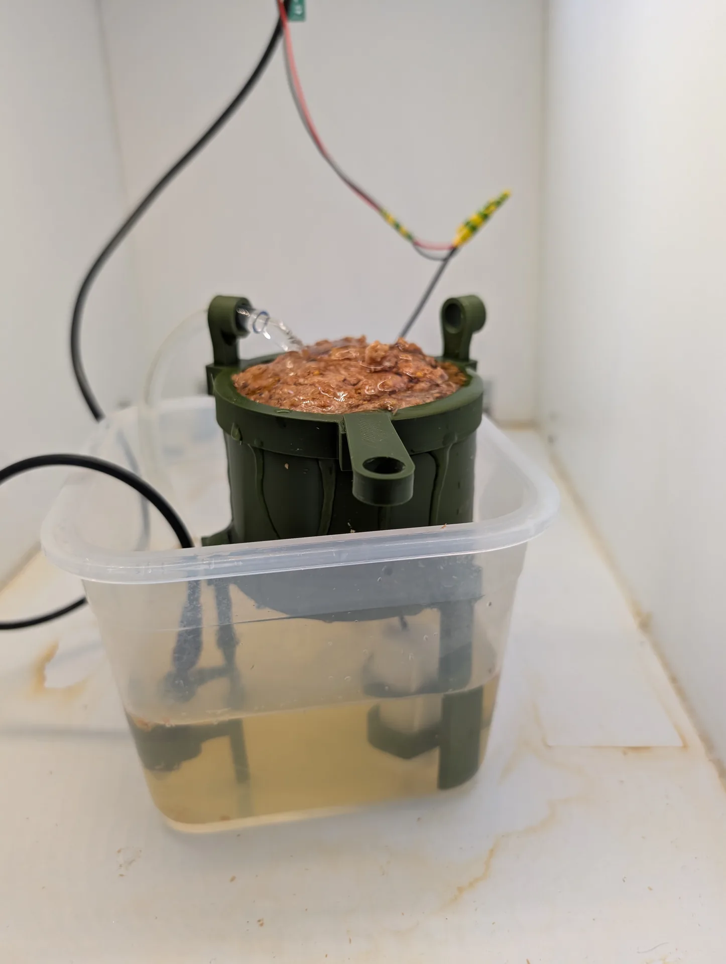 Myco tower irrigating substrate