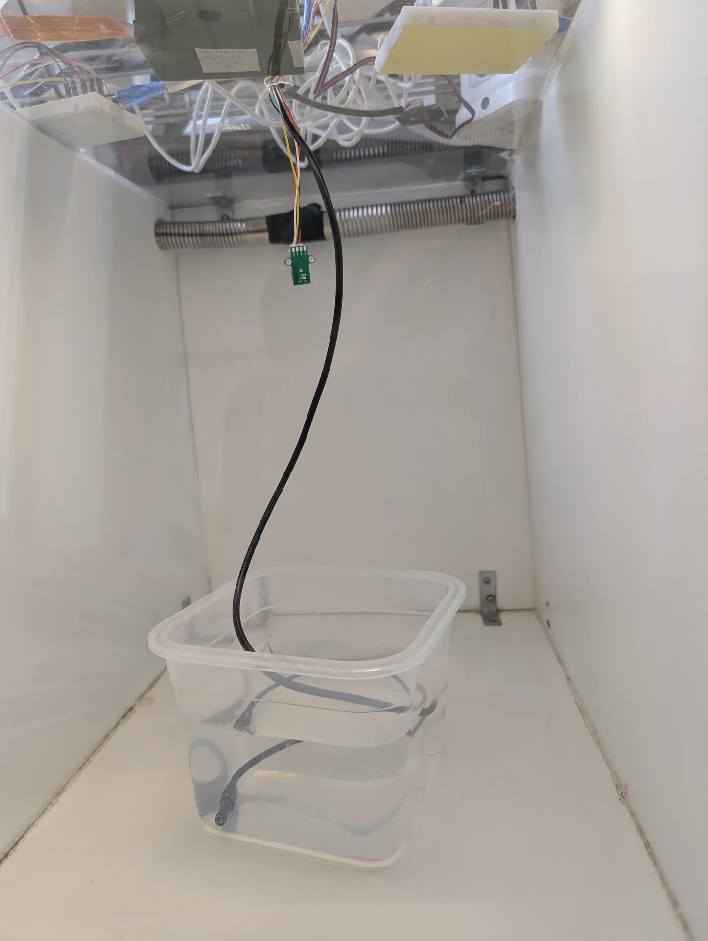 Water sensor probe close-up